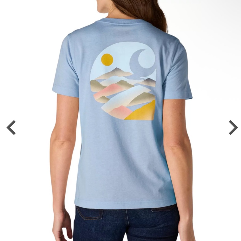 NWT! Carhartt Women's Graphic Short Sleeve T-Shirt